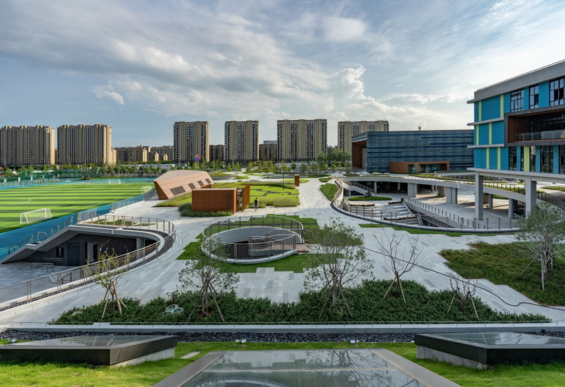 002-east-campus-of-ningbo-xiaoshi-high-school-by-udg-china-960x657.jpg