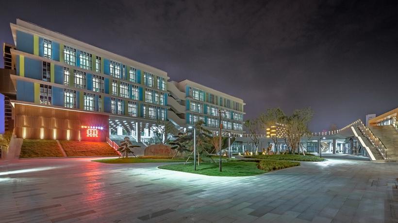 006-east-campus-of-ningbo-xiaoshi-high-school-by-udg-china-960x540.jpg